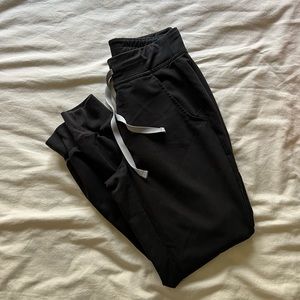 Figs Black Zamora joggers size XS